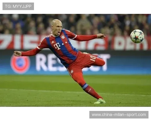 安东尼侧身凌空抽射，老特拉福德集体沸腾：红魔新希望